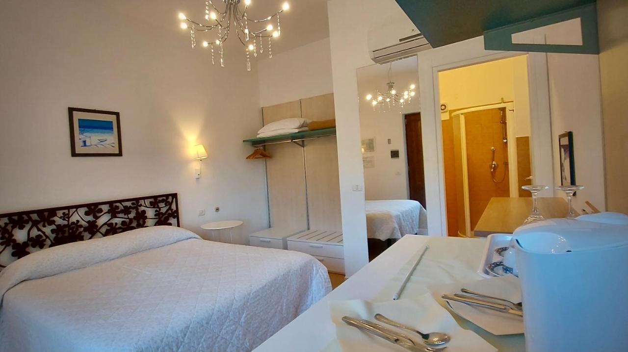 La Locanda Della Castellana Adults Only Пешичи Екстериор снимка