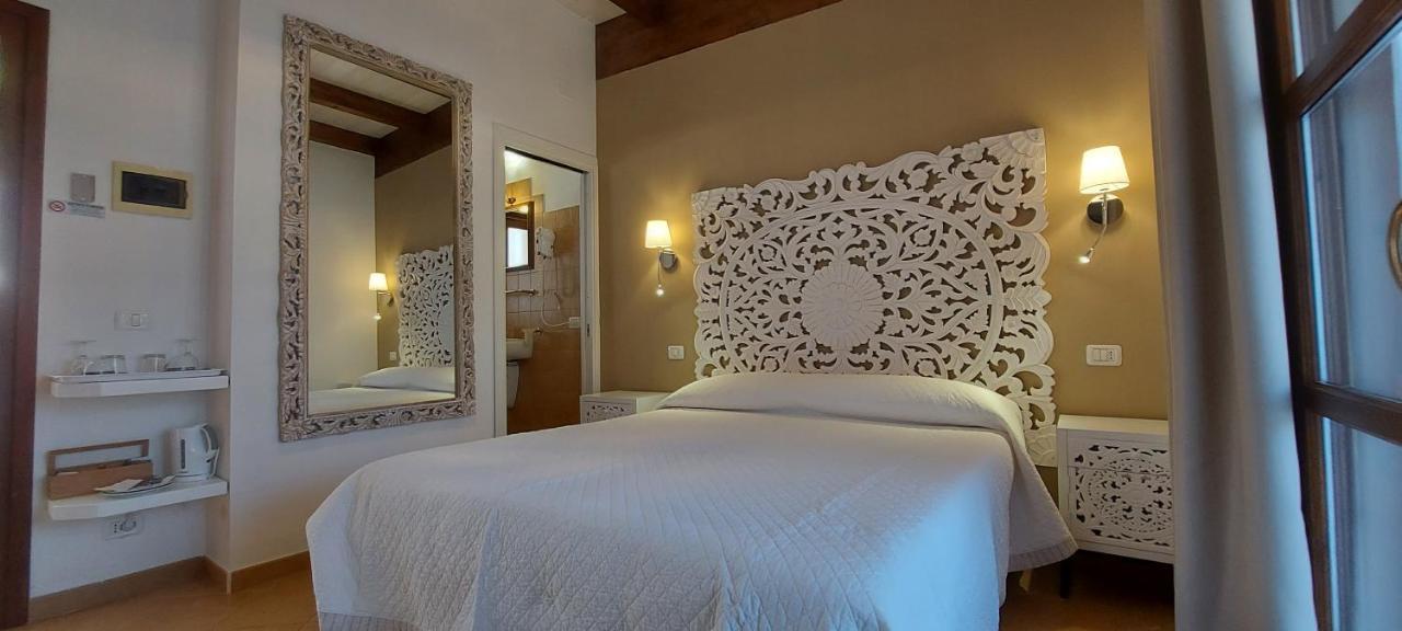 La Locanda Della Castellana Adults Only Пешичи Екстериор снимка