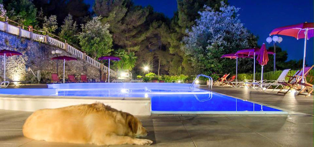 La Locanda Della Castellana Adults Only Пешичи Екстериор снимка