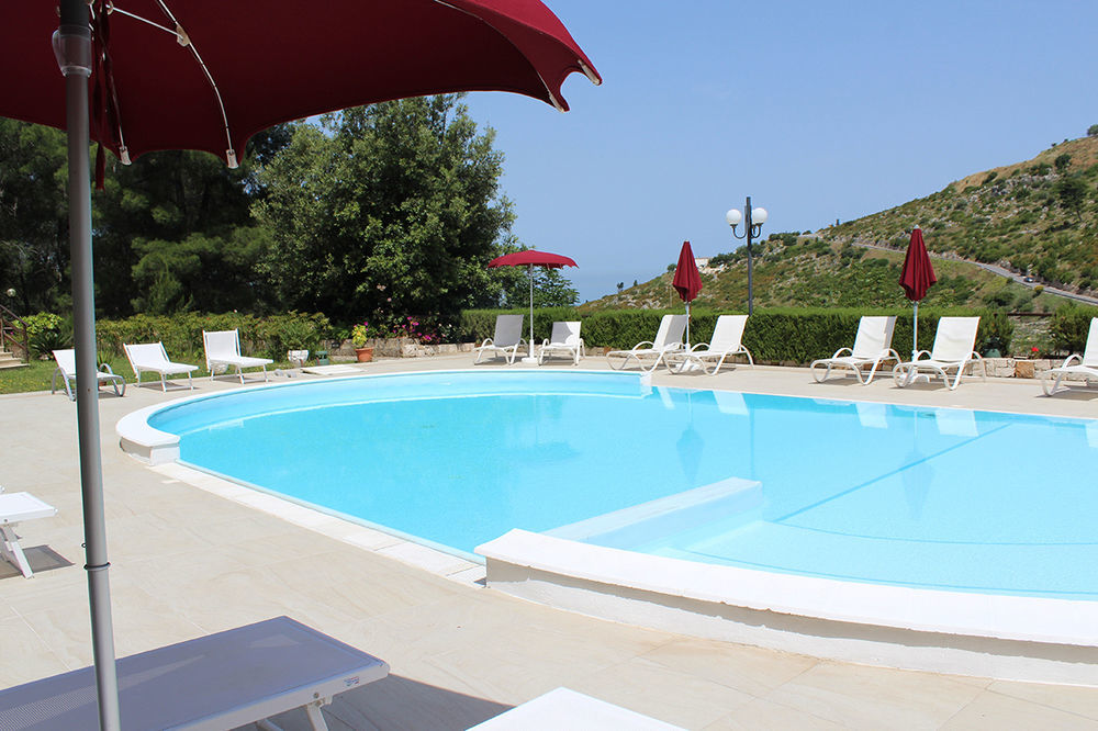 La Locanda Della Castellana Adults Only Пешичи Екстериор снимка
