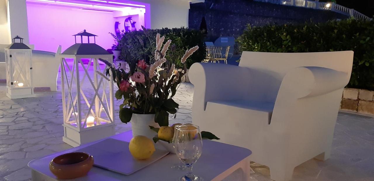 La Locanda Della Castellana Adults Only Пешичи Екстериор снимка